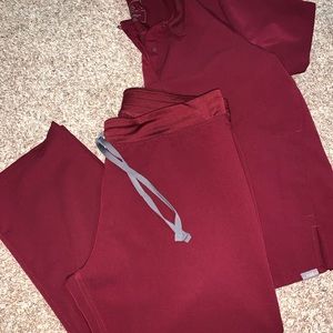 FIGS Burgundy Scrub Set